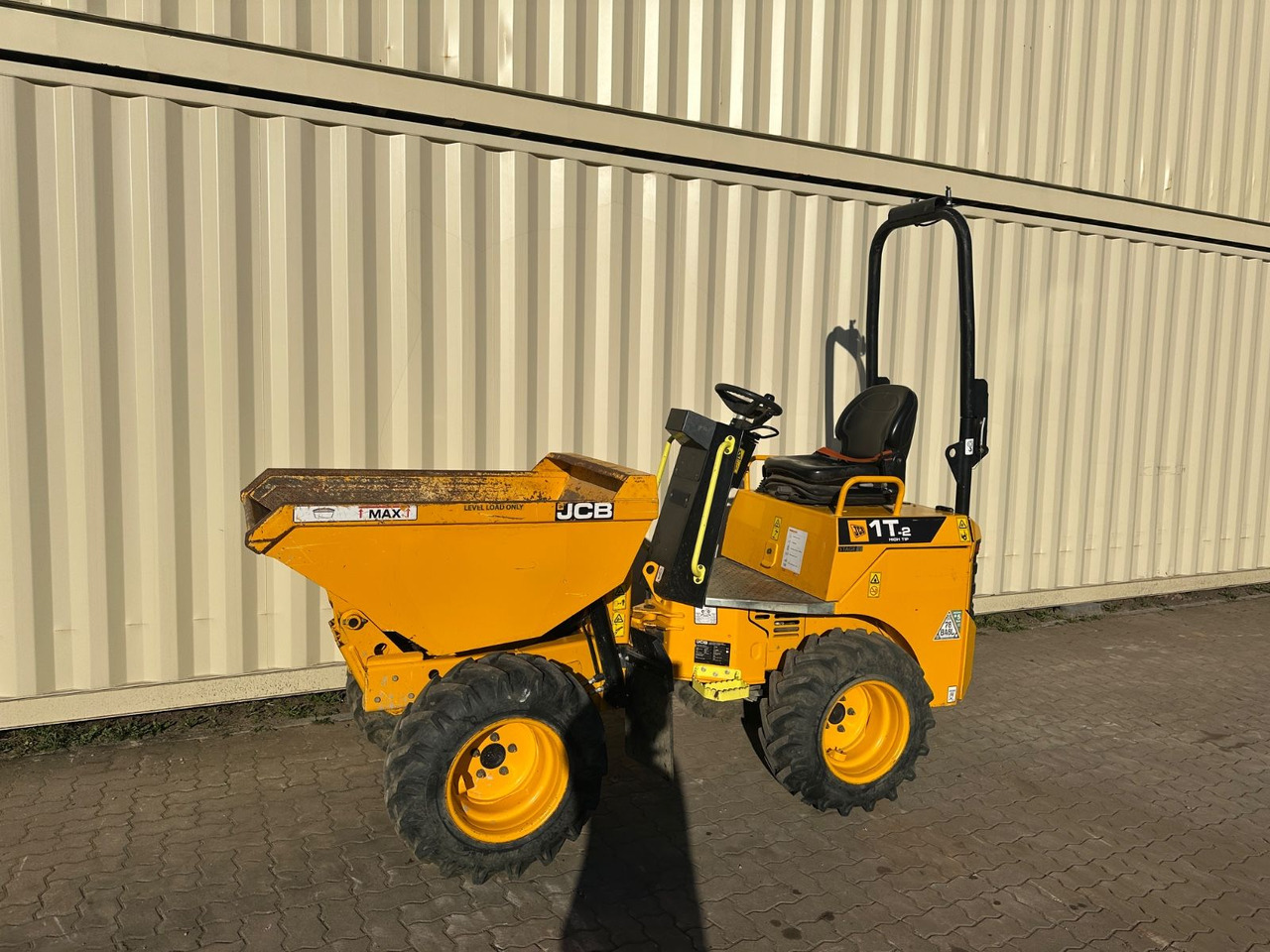JCB 1T-2 High Tip Dumper, 598 Bh, 1.000 KG - Minidumper: foto 2 JCB 1T-2 High Tip Dumper, 598 Bh, 1.000 KG - Minidumper: foto 2