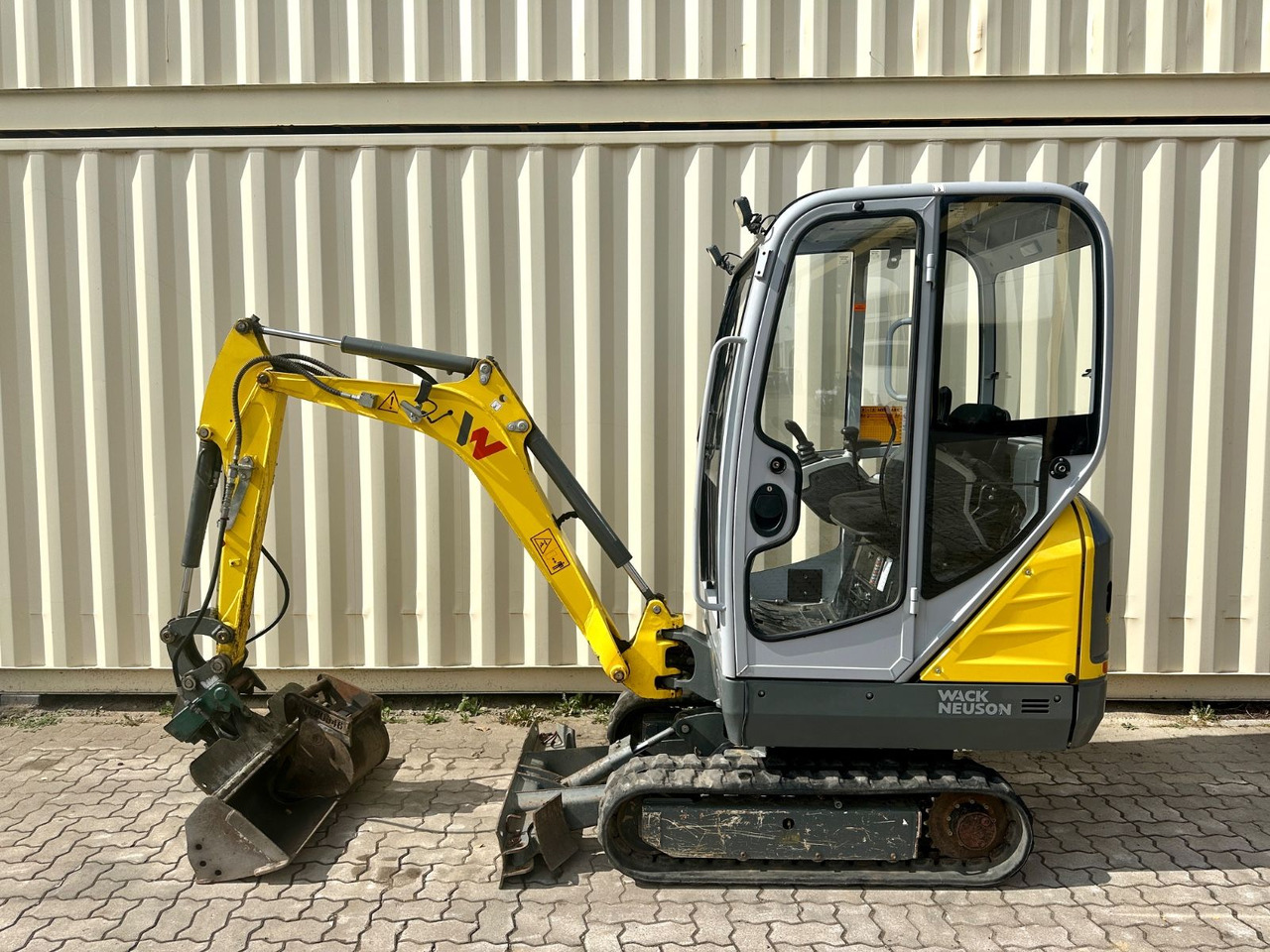 Wacker ET16 / 1.298 H / 2 x Löffel / MS01 / 1. Hand - Miniexcavadora: foto 2 Wacker ET16 / 1.298 H / 2 x Löffel / MS01 / 1. Hand - Miniexcavadora: foto 2