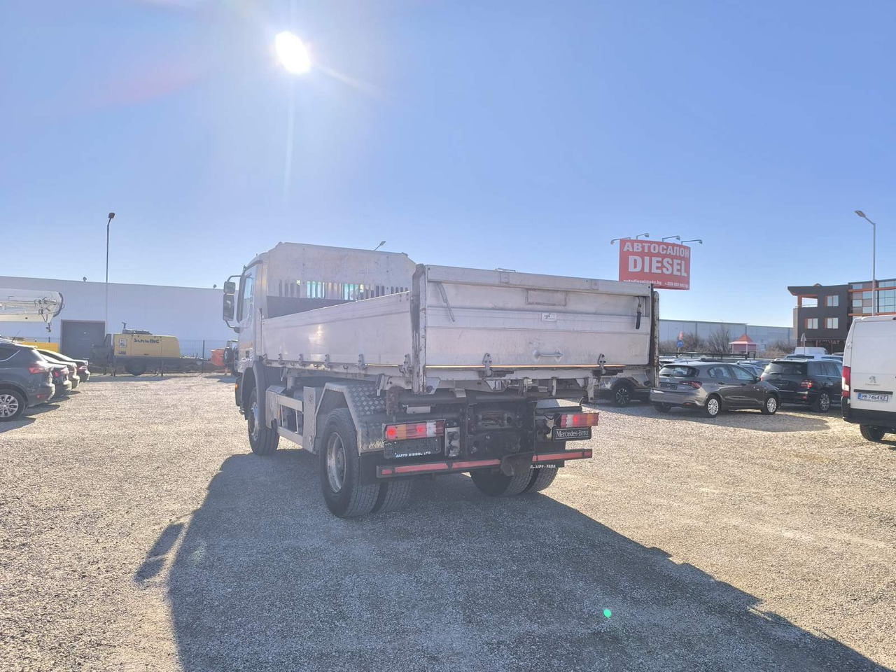 MERCEDES-BENZ Actros 1855 4X4 - Camión volquete: foto 5 MERCEDES-BENZ Actros 1855 4X4 - Camión volquete: foto 5