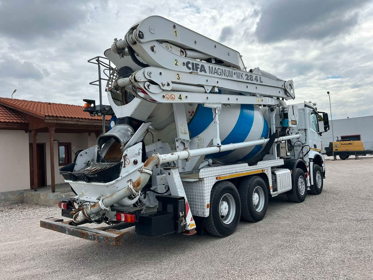 Camión hormigonera con bomba Mercedes-Benz AROCS 3251 CIFA MAGNUM MK28.4L: foto 7