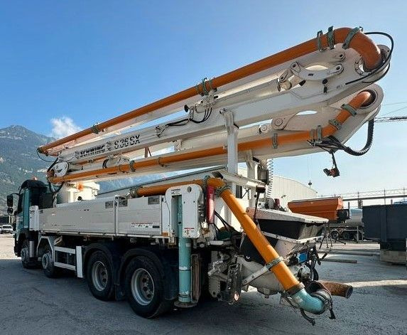 Volvo FMX 500 SCHWING S36SX - Camión bomba de hormigón: foto 3 Volvo FMX 500 SCHWING S36SX - Camión bomba de hormigón: foto 3