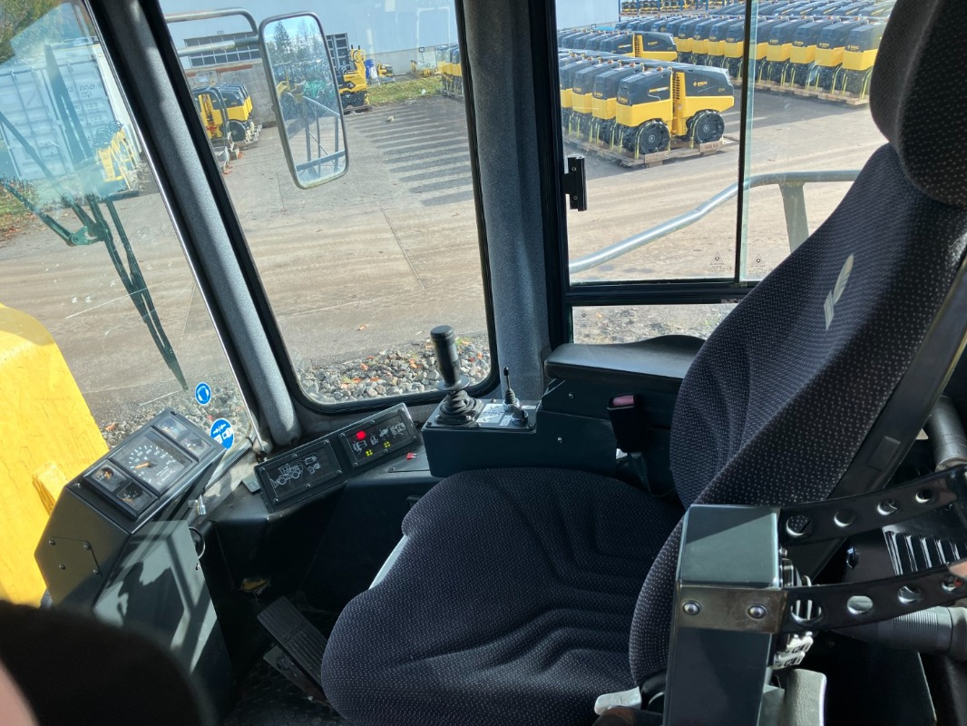BOMAG DE BC 772 RS - Compactador: foto 5 BOMAG DE BC 772 RS - Compactador: foto 5