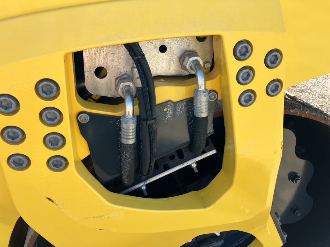 Arrendamiento de BOMAG DE BW 161 ADO-5  STage V/Tier 4f BOMAG DE BW 161 ADO-5  STage V/Tier 4f: foto 22