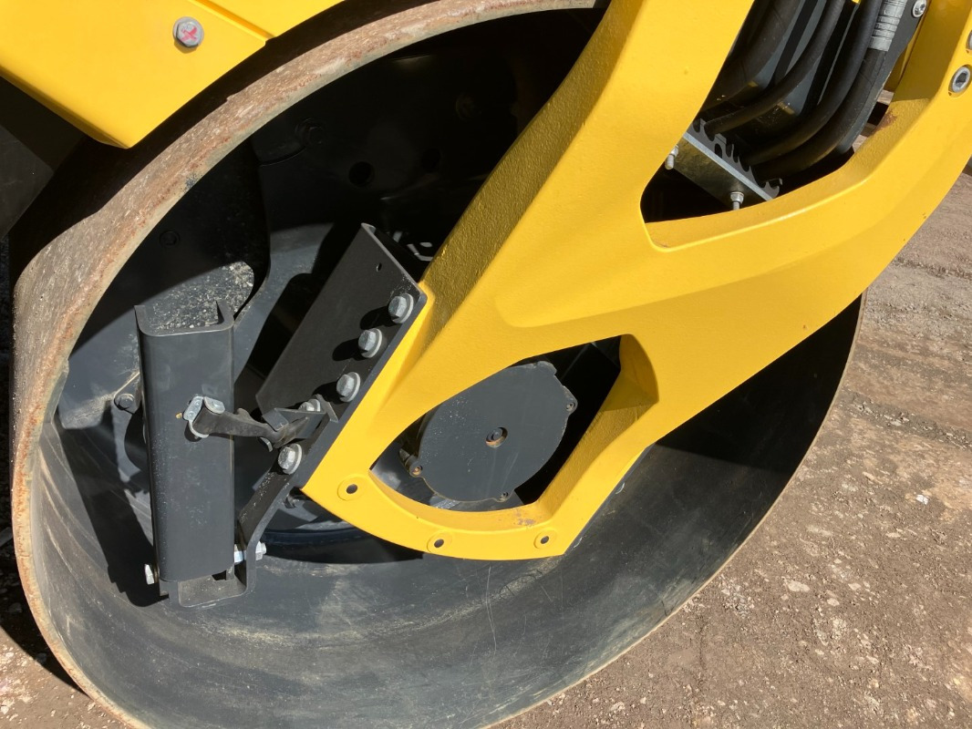 Arrendamiento de BOMAG DE BW 161 ADO-5  STage V/Tier 4f BOMAG DE BW 161 ADO-5  STage V/Tier 4f: foto 35