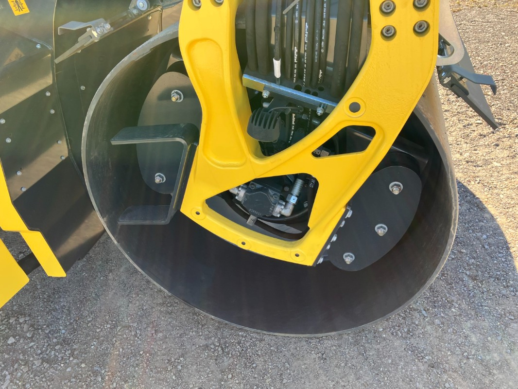 Arrendamiento de BOMAG DE BW 174 APO-4v Stage V/Tier 4f BOMAG DE BW 174 APO-4v Stage V/Tier 4f: foto 14