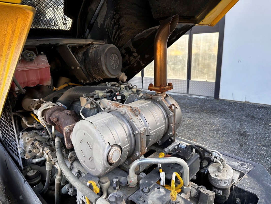 Arrendamiento de BOMAG DE BW 177 BVC-5 Stage V/Tier 4f BOMAG DE BW 177 BVC-5 Stage V/Tier 4f: foto 7 Arrendamiento de BOMAG DE BW 177 BVC-5 Stage V/Tier 4f BOMAG DE BW 177 BVC-5 Stage V/Tier 4f: foto 7