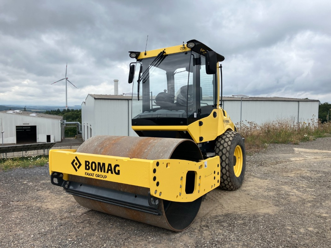 BOMAG DE BW 177 D-5 Stage V/Tier 4f - Rodillo: foto 1 BOMAG DE BW 177 D-5 Stage V/Tier 4f - Rodillo: foto 1
