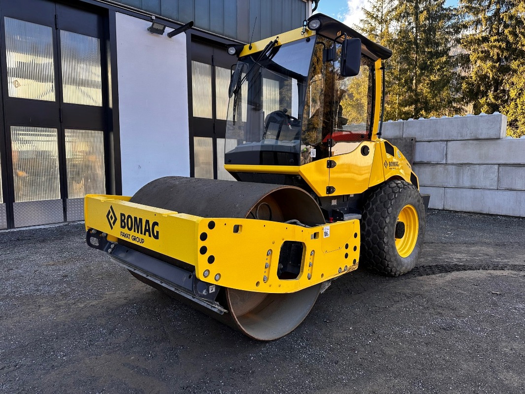 BOMAG DE BW 177 DH-5  Stage V/Tier 4f - Compactador: foto 1 BOMAG DE BW 177 DH-5  Stage V/Tier 4f - Compactador: foto 1