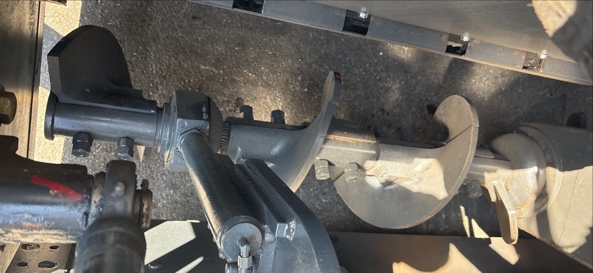 BOMAG IT BF 600 P-2 S500 Stage IV/Tier 4f - Pavimentadora de asfalto: foto 2 BOMAG IT BF 600 P-2 S500 Stage IV/Tier 4f - Pavimentadora de asfalto: foto 2