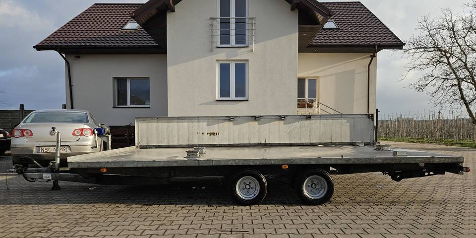 Laweta 750 kg DMC 2700 kg 460x250 cm poszerzana do 310 cm wciągarka - Remolque portavehículos: foto 1 Laweta 750 kg DMC 2700 kg 460x250 cm poszerzana do 310 cm wciągarka - Remolque portavehículos: foto 1