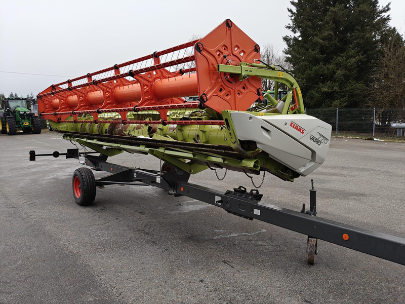 Claas Lexion 670 - Cosechadora de granos: foto 2 Claas Lexion 670 - Cosechadora de granos: foto 2