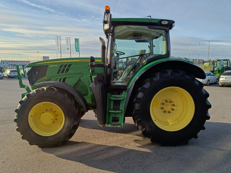 John Deere 6140R - Tractor: foto 4 John Deere 6140R - Tractor: foto 4