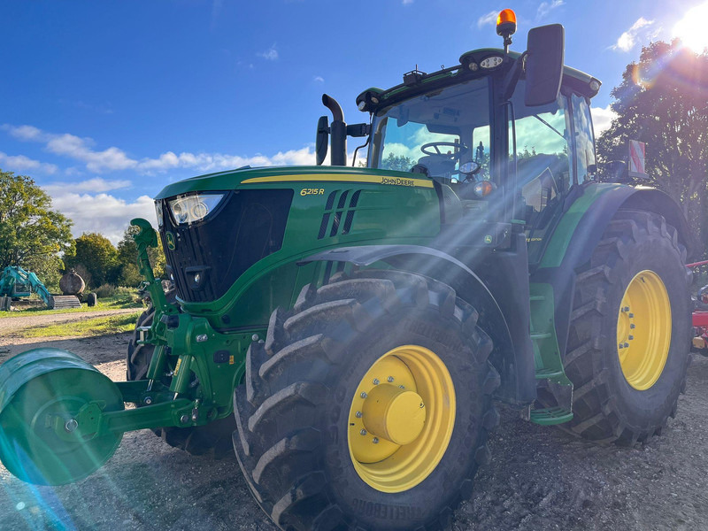 John Deere 6215R Autopowr - Tractor: foto 3 John Deere 6215R Autopowr - Tractor: foto 3
