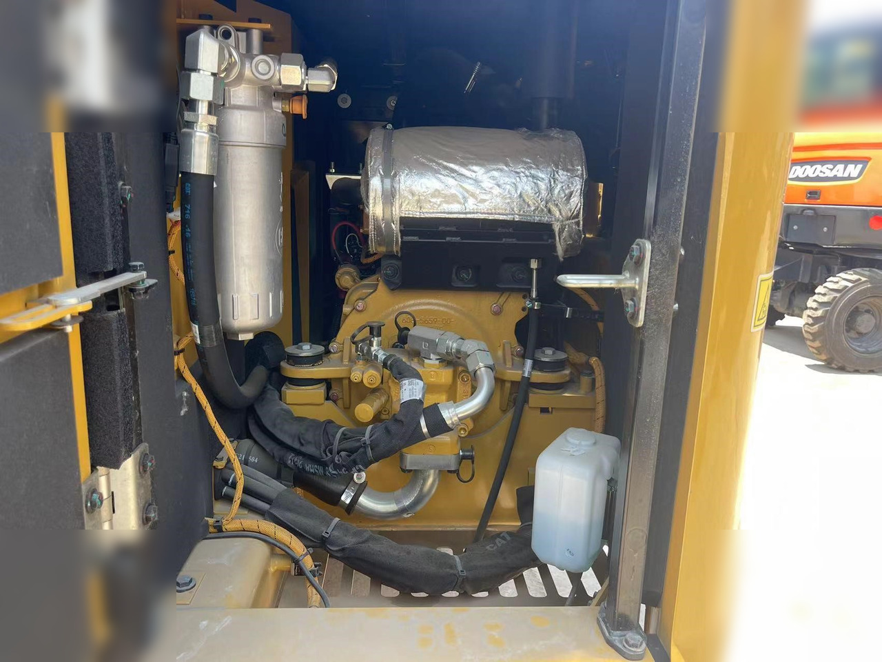 Miniexcavadora CATERPILLAR 305.5: foto 10