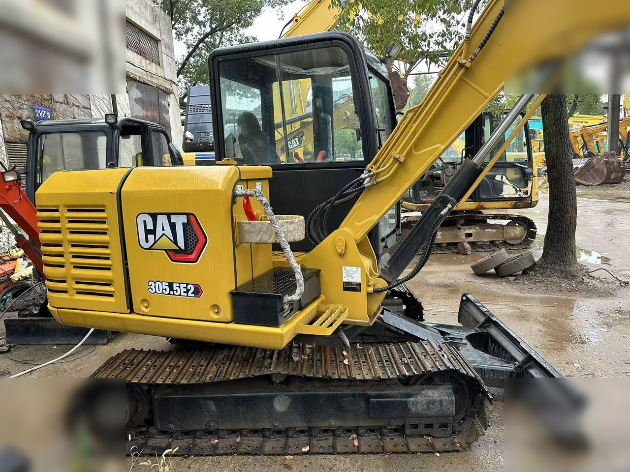 CATERPILLAR 305.5E - Miniexcavadora: foto 2 CATERPILLAR 305.5E - Miniexcavadora: foto 2