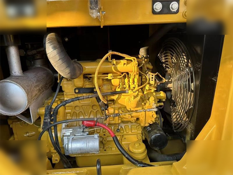 Miniexcavadora CATERPILLAR 305.5E: foto 6