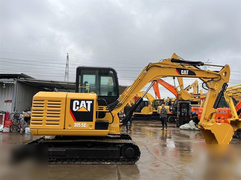 CATERPILLAR 305.5E2 - Miniexcavadora: foto 1 CATERPILLAR 305.5E2 - Miniexcavadora: foto 1