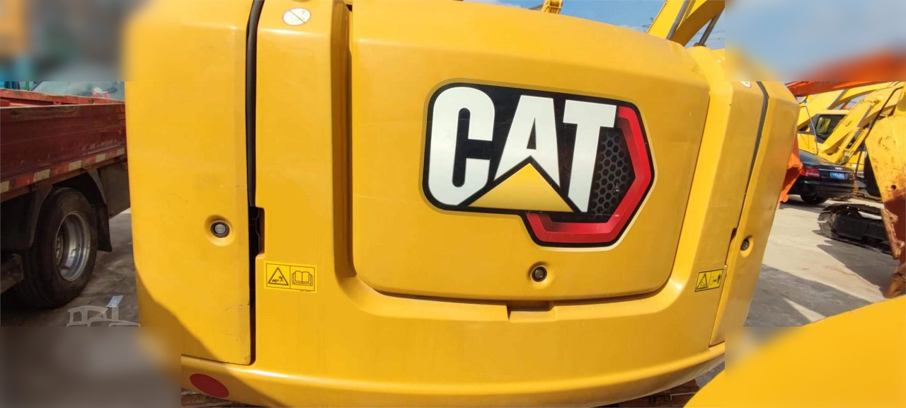 CATERPILLAR 305.5E2 - Miniexcavadora: foto 2 CATERPILLAR 305.5E2 - Miniexcavadora: foto 2