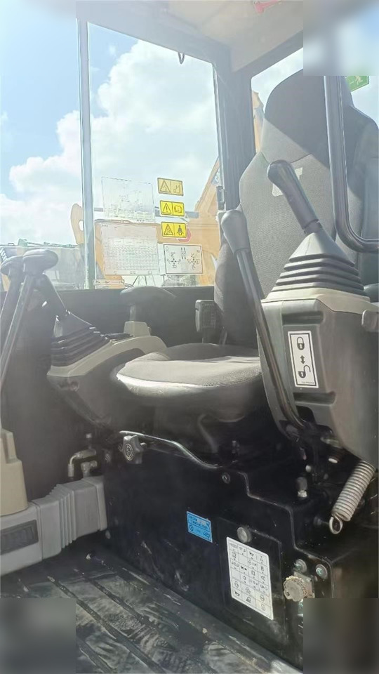 CATERPILLAR 306E2 - Excavadora de cadenas: foto 5 CATERPILLAR 306E2 - Excavadora de cadenas: foto 5