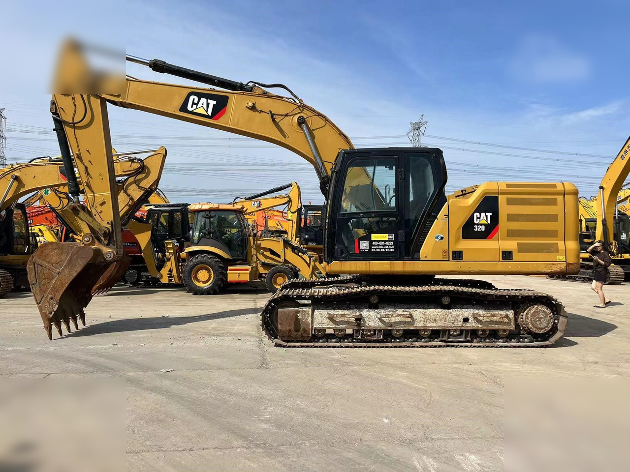 CATERPILLAR 320 - Excavadora de cadenas: foto 1 CATERPILLAR 320 - Excavadora de cadenas: foto 1
