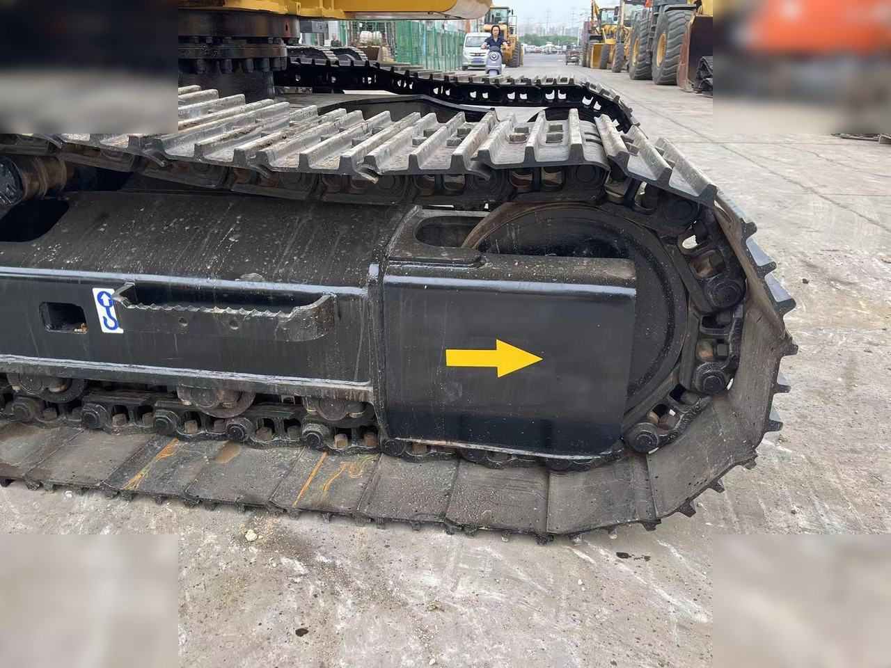 CATERPILLAR 320D2 - Excavadora de cadenas: foto 4 CATERPILLAR 320D2 - Excavadora de cadenas: foto 4