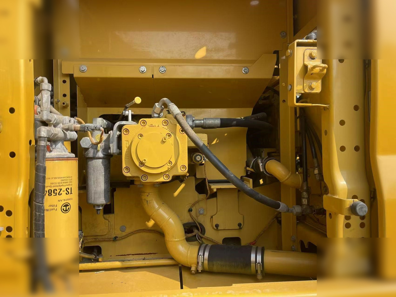 CATERPILLAR 320GC - Excavadora de cadenas: foto 5 CATERPILLAR 320GC - Excavadora de cadenas: foto 5