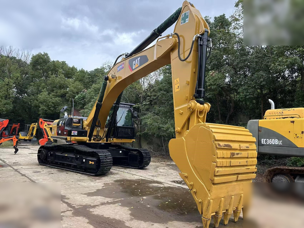 CATERPILLAR 336D - Excavadora de cadenas: foto 1 CATERPILLAR 336D - Excavadora de cadenas: foto 1