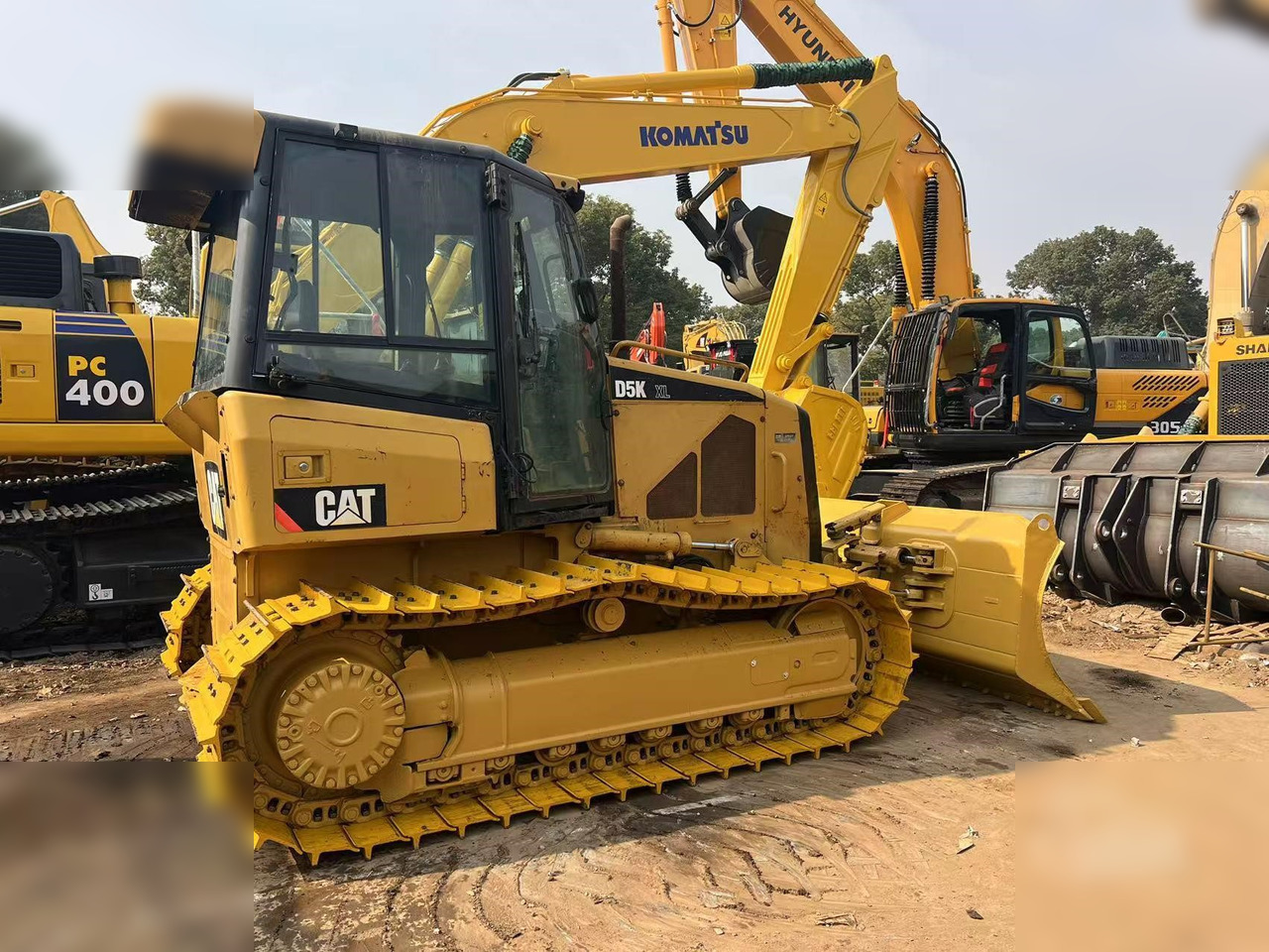 CATERPILLAR D5K XL - Bulldozer: foto 1 CATERPILLAR D5K XL - Bulldozer: foto 1