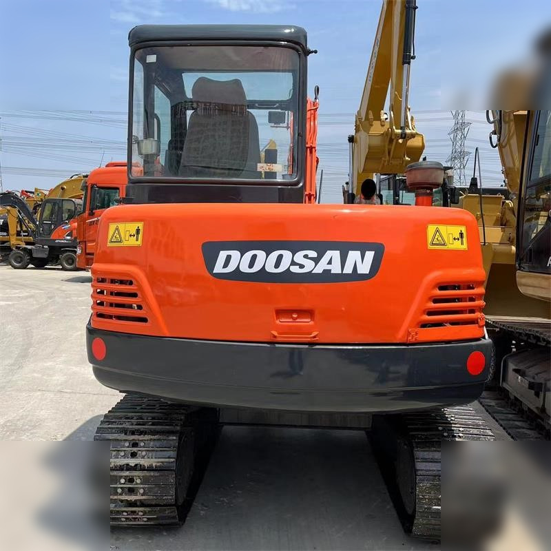 DOOSAN DH55-V - Miniexcavadora: foto 5 DOOSAN DH55-V - Miniexcavadora: foto 5