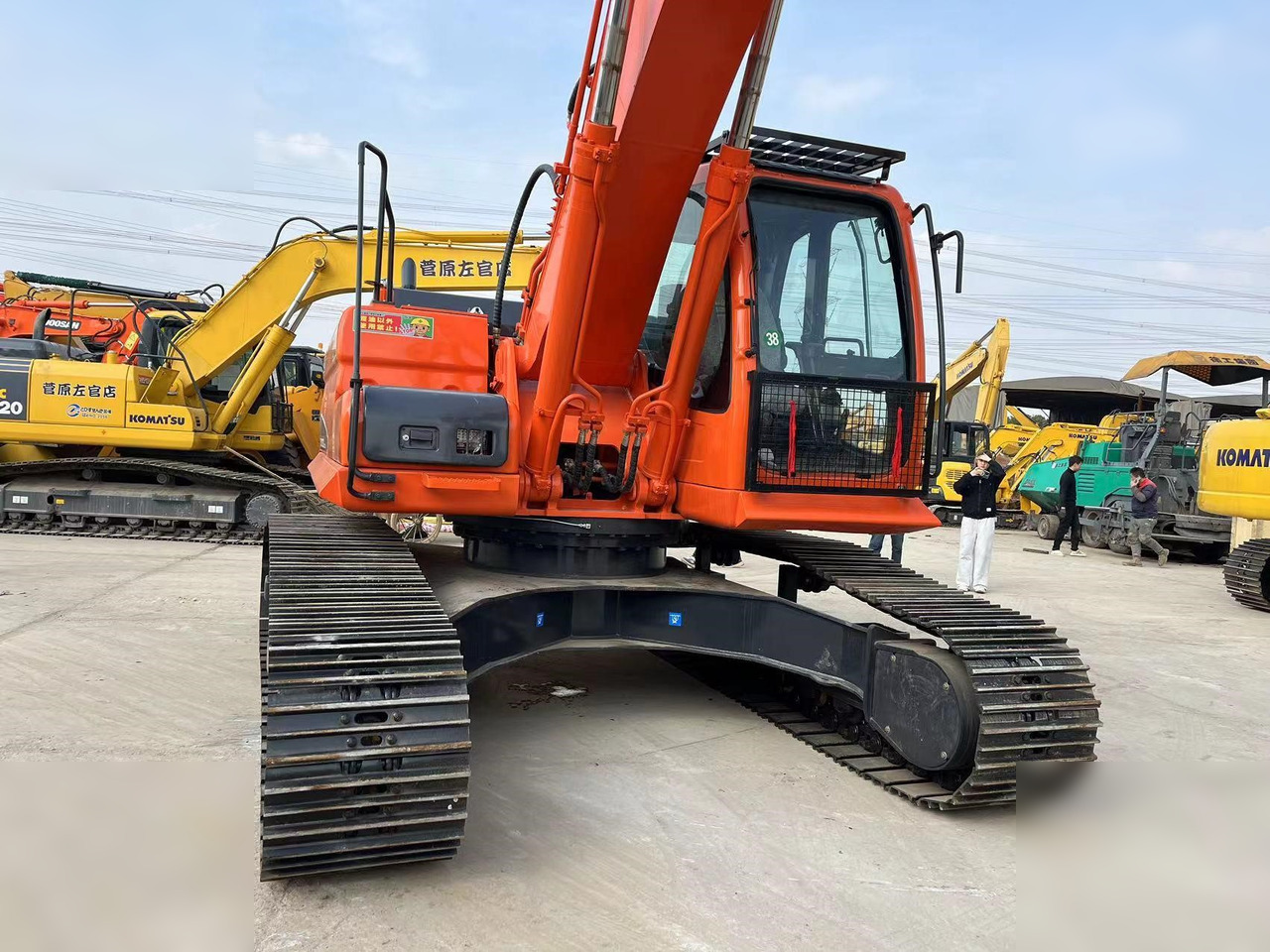 DOOSAN DX300 LC-9C - Excavadora de cadenas: foto 3 DOOSAN DX300 LC-9C - Excavadora de cadenas: foto 3