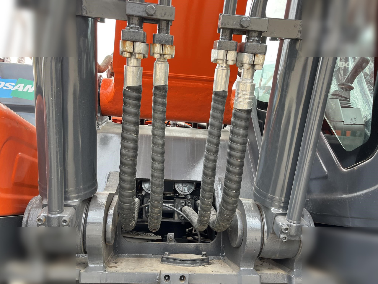 Excavadora de cadenas DOOSAN DX340 LCA: foto 7