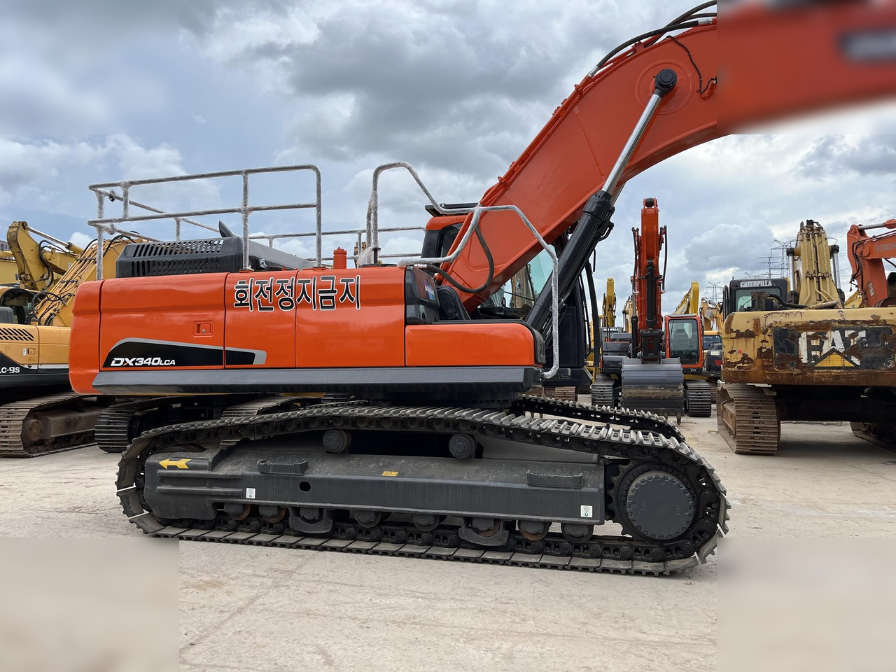 DOOSAN DX340 LCA - Excavadora de cadenas: foto 5 DOOSAN DX340 LCA - Excavadora de cadenas: foto 5