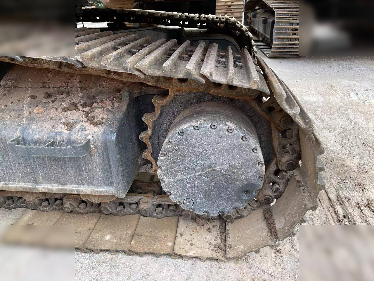 Excavadora de cadenas HYUNDAI ROBEX 220 LC-9S: foto 9