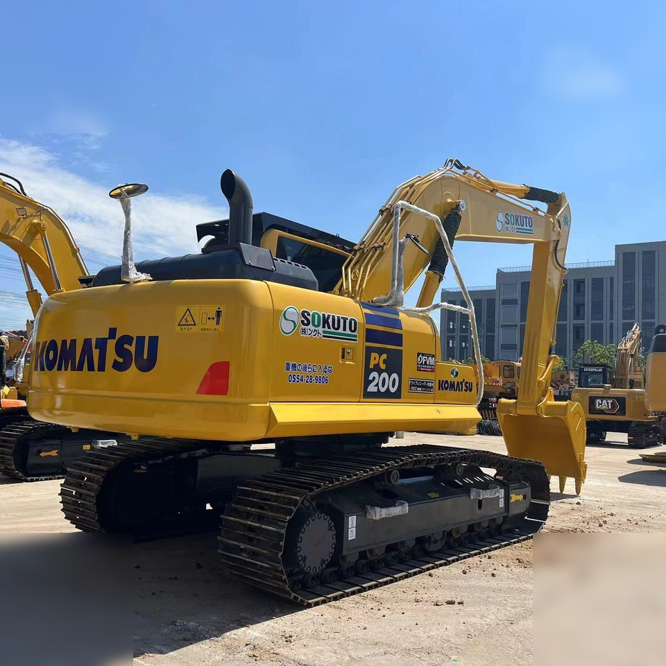 KOMATSU PC200-8 - Excavadora de cadenas: foto 5 KOMATSU PC200-8 - Excavadora de cadenas: foto 5