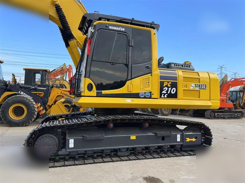 KOMATSU PC210 LC-8 - Excavadora de cadenas: foto 5 KOMATSU PC210 LC-8 - Excavadora de cadenas: foto 5