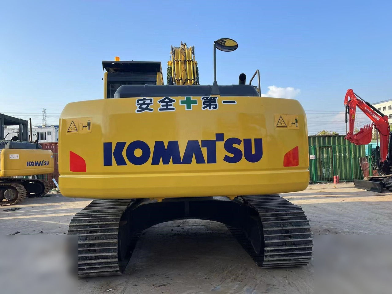 KOMATSU PC220-8 - Excavadora de cadenas: foto 5 KOMATSU PC220-8 - Excavadora de cadenas: foto 5