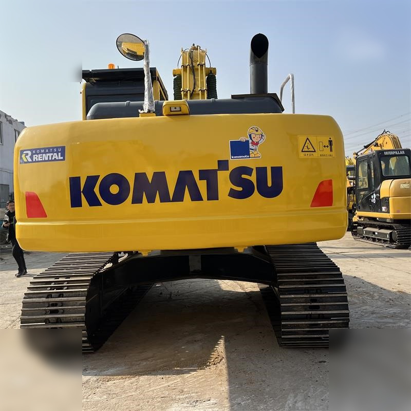 KOMATSU PC220-8 - Excavadora de cadenas: foto 4 KOMATSU PC220-8 - Excavadora de cadenas: foto 4