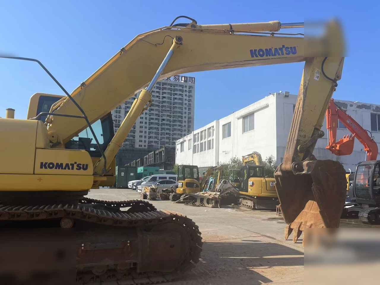 KOMATSU PC400-8 - Excavadora de cadenas: foto 4 KOMATSU PC400-8 - Excavadora de cadenas: foto 4