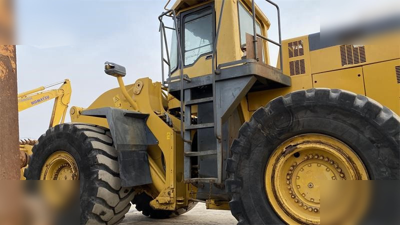 KOMATSU WA600-3 - Cargadora de ruedas: foto 4 KOMATSU WA600-3 - Cargadora de ruedas: foto 4