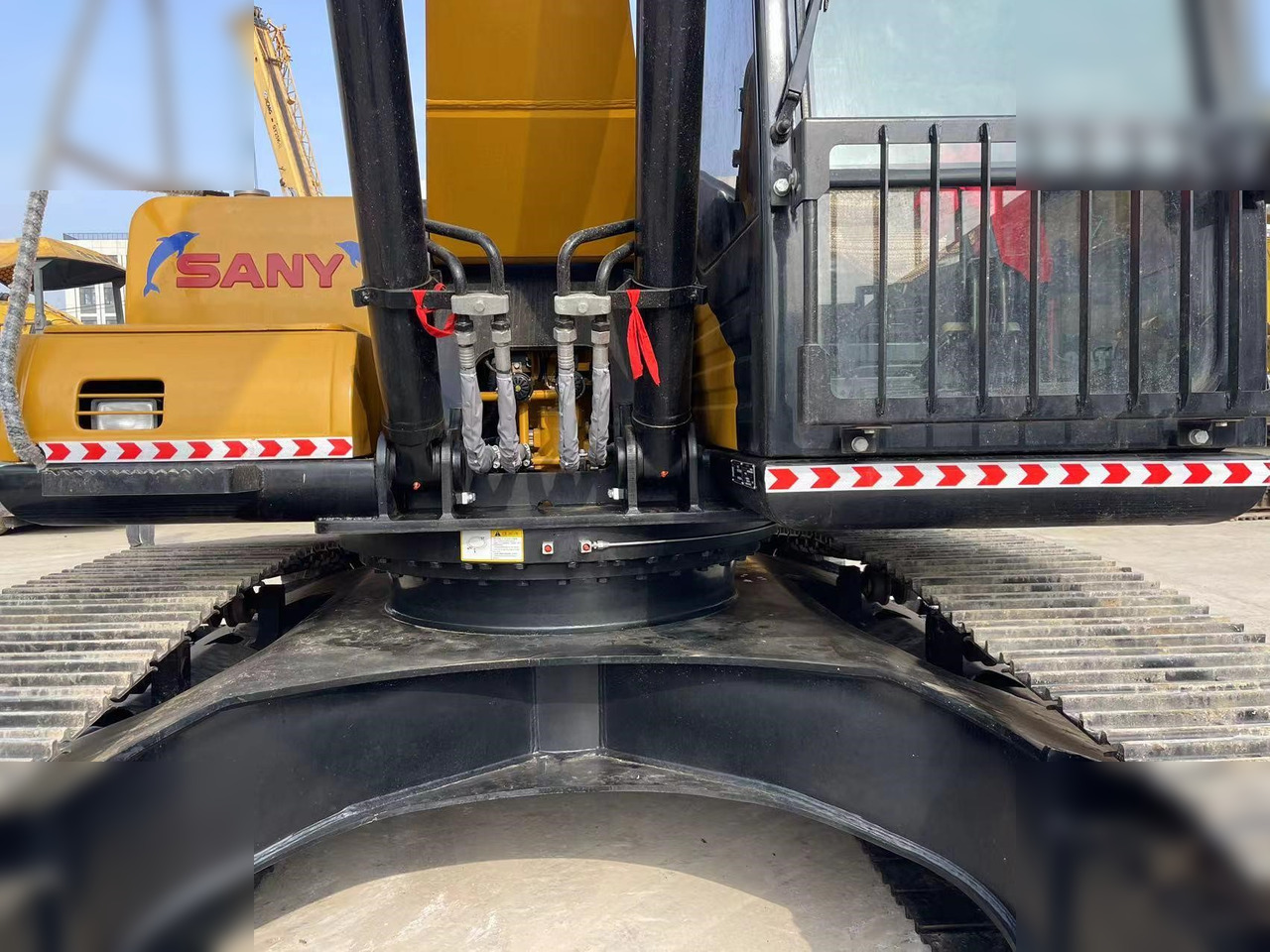 SANY SY215C - Excavadora de cadenas: foto 5 SANY SY215C - Excavadora de cadenas: foto 5