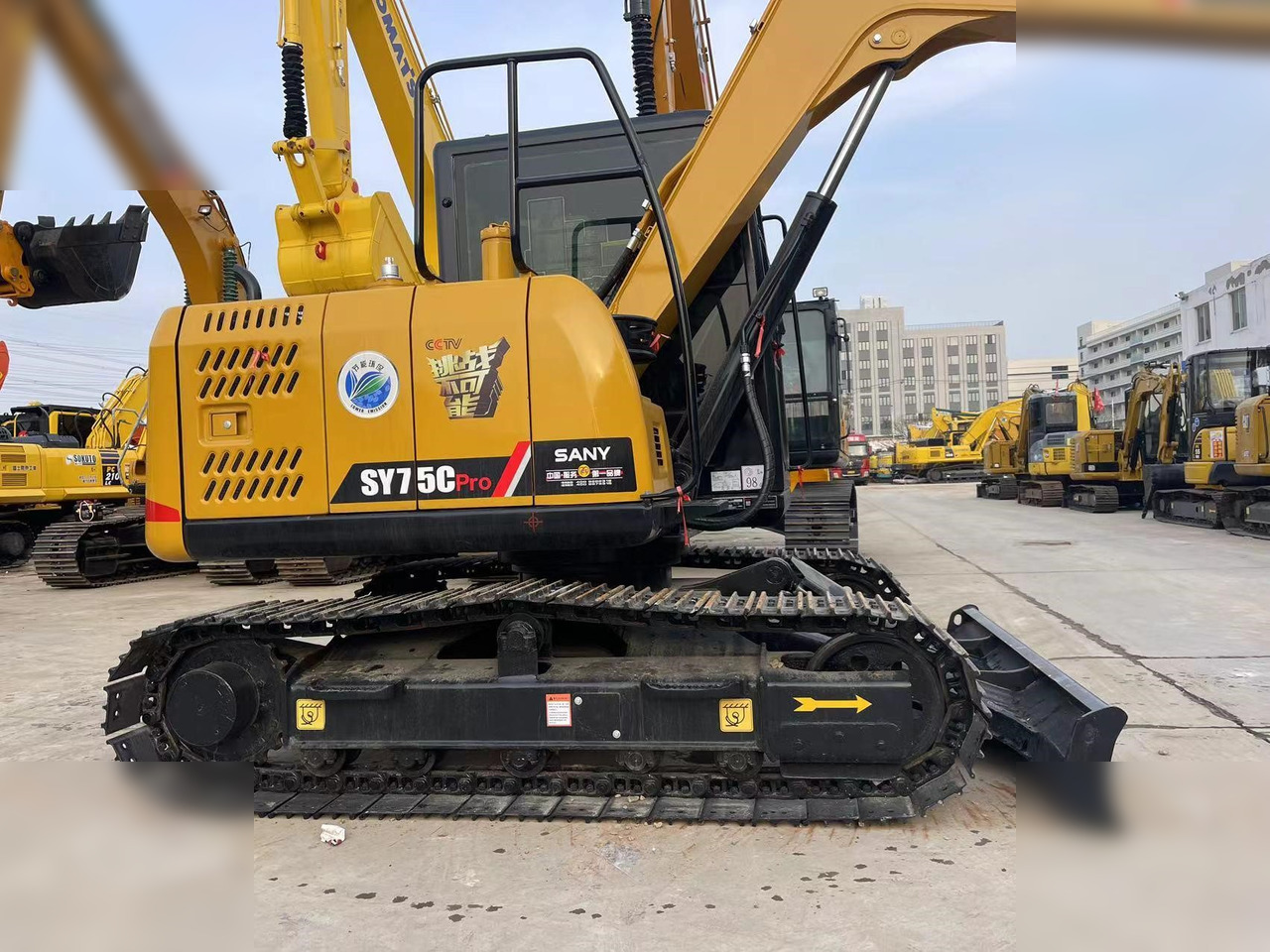 SANY SY75C - Excavadora de cadenas: foto 4 SANY SY75C - Excavadora de cadenas: foto 4