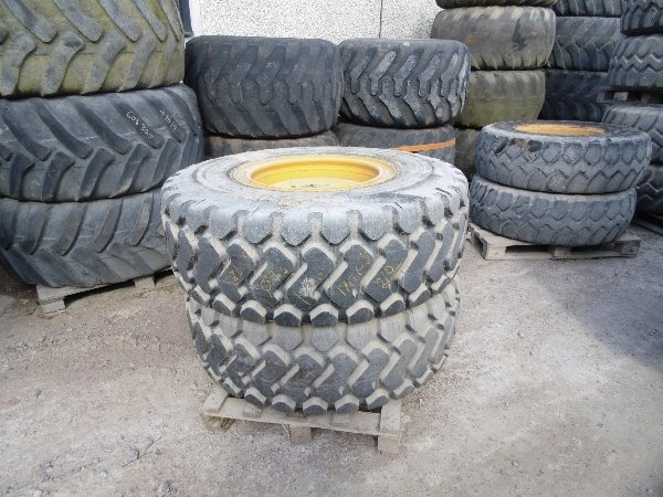 Michelin 17,5x25 - Neumático para Maquinaria de construcción: foto 1 Michelin 17,5x25 - Neumático para Maquinaria de construcción: foto 1
