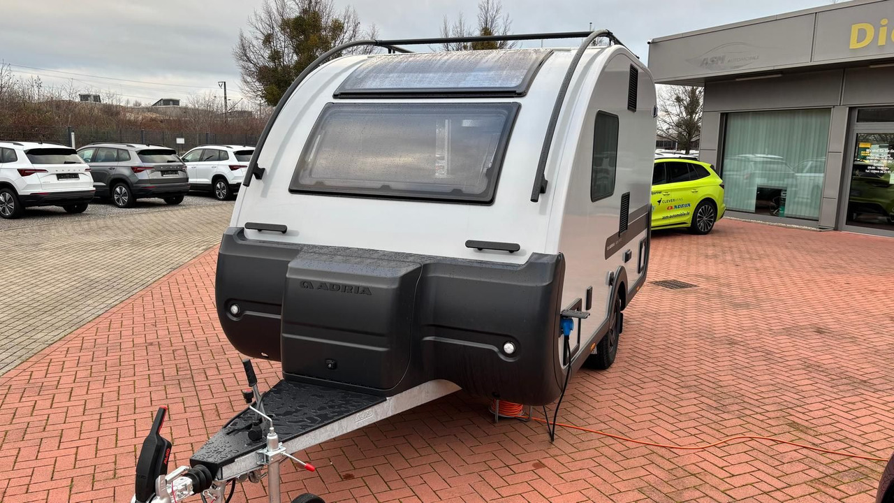 Adria Action 391 LH Sports*FUßBODEN-TEMP*SCHWENK-TISCH - Caravana: foto 2 Adria Action 391 LH Sports*FUßBODEN-TEMP*SCHWENK-TISCH - Caravana: foto 2