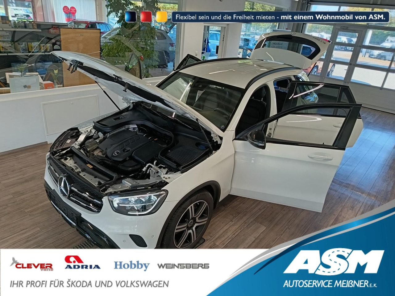 Mercedes-Benz GLC 220d AMG Line 4MATIC*AHK*NAVI*LED*R-KAM*DAB* - SUV/ Todoterreno: foto 1 Mercedes-Benz GLC 220d AMG Line 4MATIC*AHK*NAVI*LED*R-KAM*DAB* - SUV/ Todoterreno: foto 1