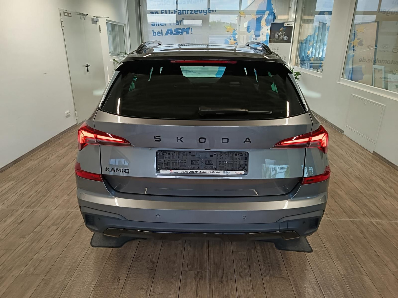 Skoda Kamiq Monte Carlo 1,5 TSI DSG*AHK*PANO*LED*ACC* - SUV/ Todoterreno: foto 5 Skoda Kamiq Monte Carlo 1,5 TSI DSG*AHK*PANO*LED*ACC* - SUV/ Todoterreno: foto 5