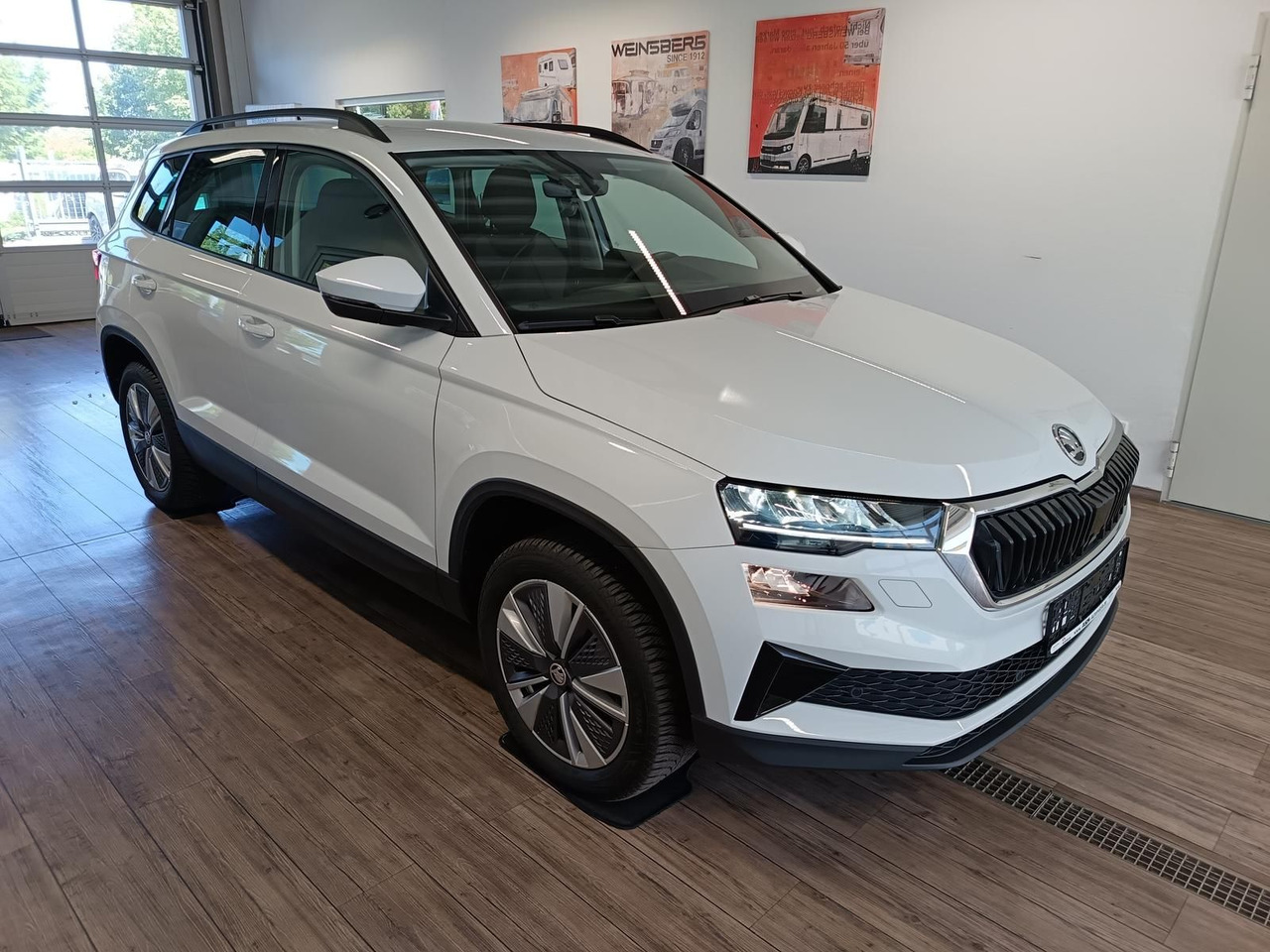 Skoda Karoq Style 1,5TSI DSG*AHK-VORBER*NAVI*LED*R-KAM - SUV/ Todoterreno: foto 3 Skoda Karoq Style 1,5TSI DSG*AHK-VORBER*NAVI*LED*R-KAM - SUV/ Todoterreno: foto 3