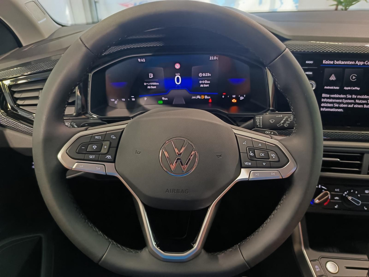 Coche Volkswagen Polo Life 1.0 TSI 70kW DSG*LED*ACC*R-KAM*DAB*PDC: foto 8