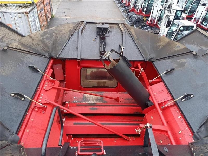 Arrendamiento de Case IH Axial Flow 9240  Case IH Axial Flow 9240: foto 16