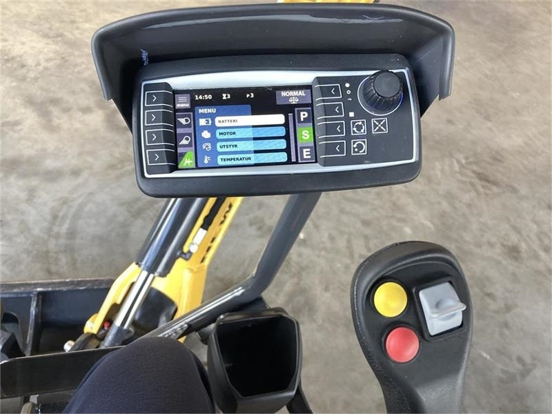 New Holland E15x Elektrisk - Miniexcavadora: foto 5 New Holland E15x Elektrisk - Miniexcavadora: foto 5