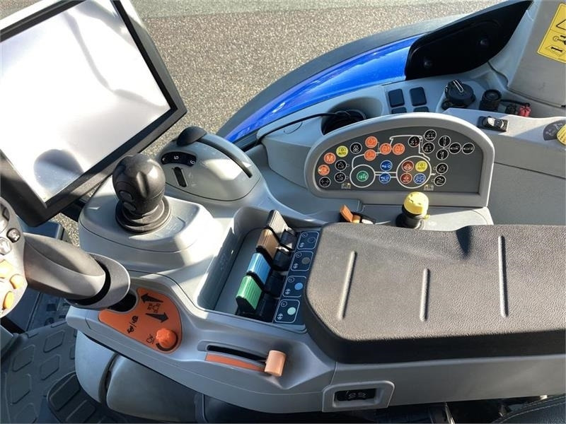 Arrendamiento de New Holland T7.315 Auto Command Ny Motor  New Holland T7.315 Auto Command Ny Motor: foto 11 Arrendamiento de New Holland T7.315 Auto Command Ny Motor  New Holland T7.315 Auto Command Ny Motor: foto 11